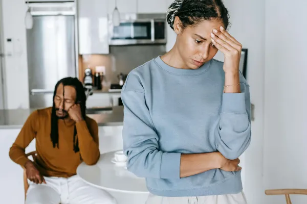 8 Signs It's Time to Let Go and Move On from a Toxic Relationship