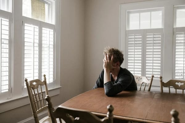 Healing from Past Relationship Trauma: Steps to Move Forward