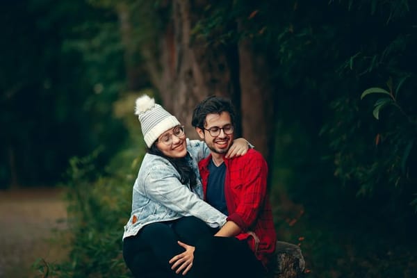 Signs She Loves You Deeply: How to Recognize Her True Feelings